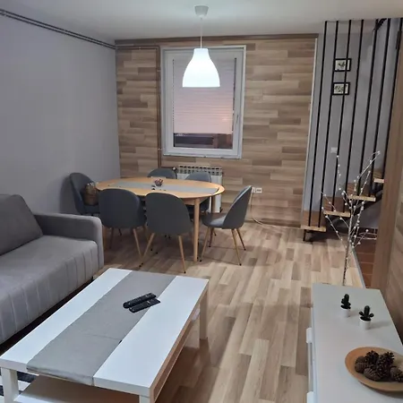 Vikendica Maksimovic - Tara - Primamo Vaucere