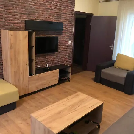 Vikendica Maksimovic - Tara - Primamo Vaucere