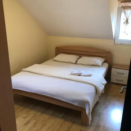 Holiday home Vikendica Maksimovic - Tara - Primamo Vaucere