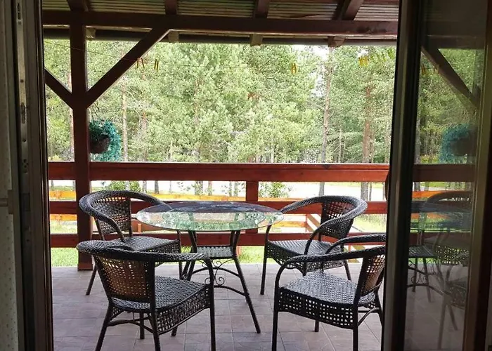 Vikendica Maksimovic - Tara - Primamo Vaucere *