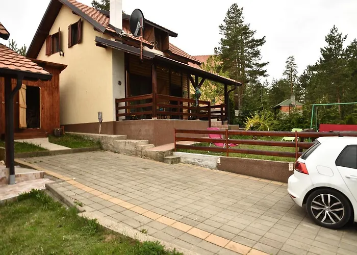 Vikendica Maksimovic - Tara - Primamo Vaucere